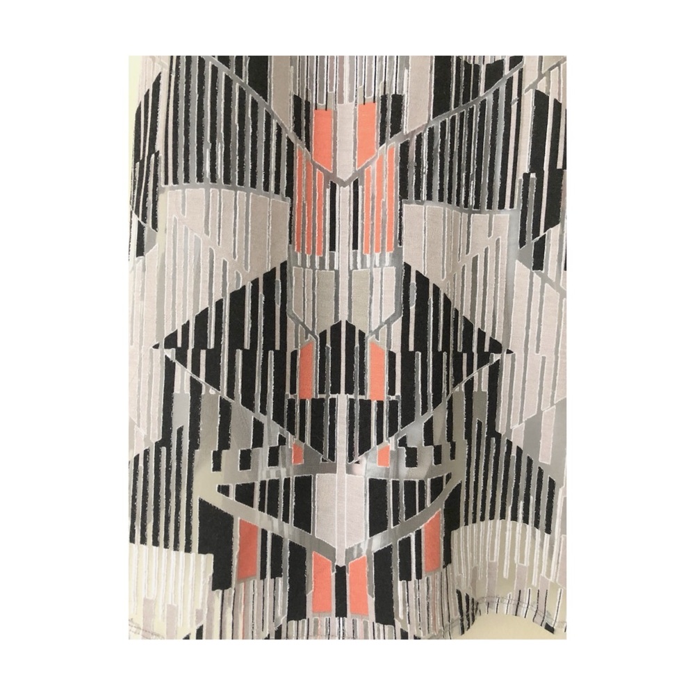 Abstract tunic - Picture 4 of 5